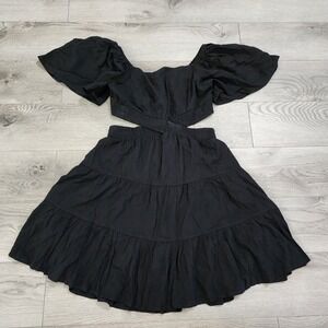 Lillusory‎ Women's Size Medium Short Sleeve Black Mini Dress  NWT